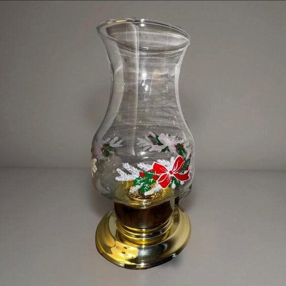 Vintage Brass Hurricane Candle Lamp + 2 Holiday Glass Shades Christmas Decor - Picture 9 of 10